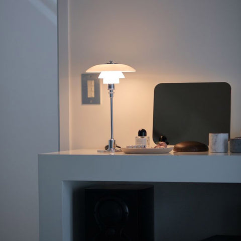 Lámpara de Mesa Cromada Blanca POMPIDOU