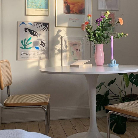 Mesa de Comedor con Base Metálica TULIP
