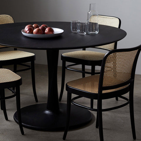 Mesa de Comedor con Base Metálica TULIP - Grande