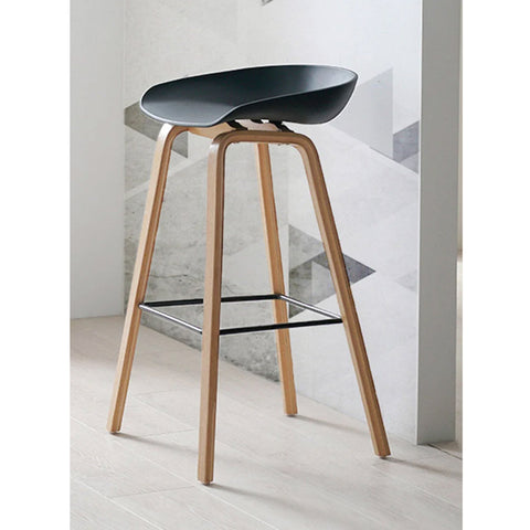 Pack de 4 Taburetes con Asiento de Polipropileno ARTICUS