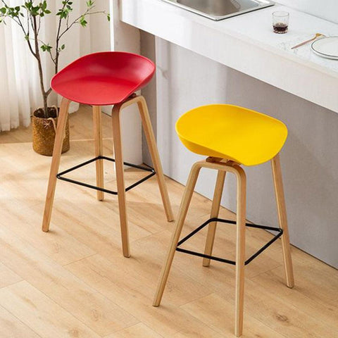 Pack de 4 Taburetes en Polipropileno Alto COLONIA